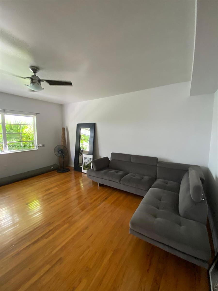 1525 PENNSYLVANIA AV 5