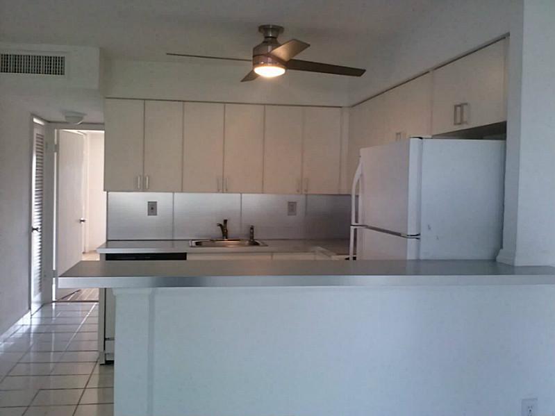 THE CASTILLE CONDO - Residential Lease