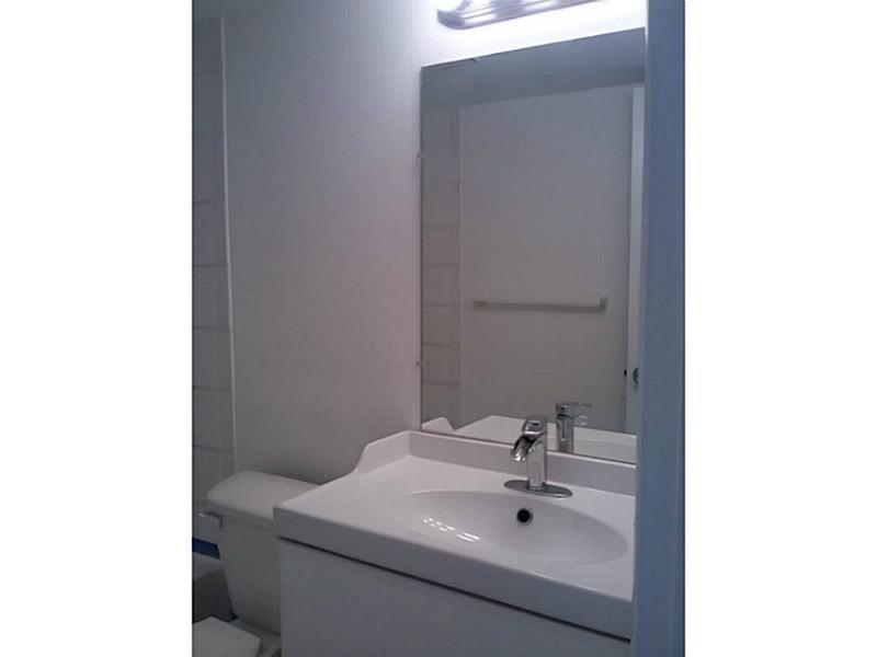 THE CASTILLE CONDO - Residential Lease