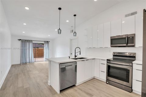 1330 SW 135th Ct Miami FL 33184