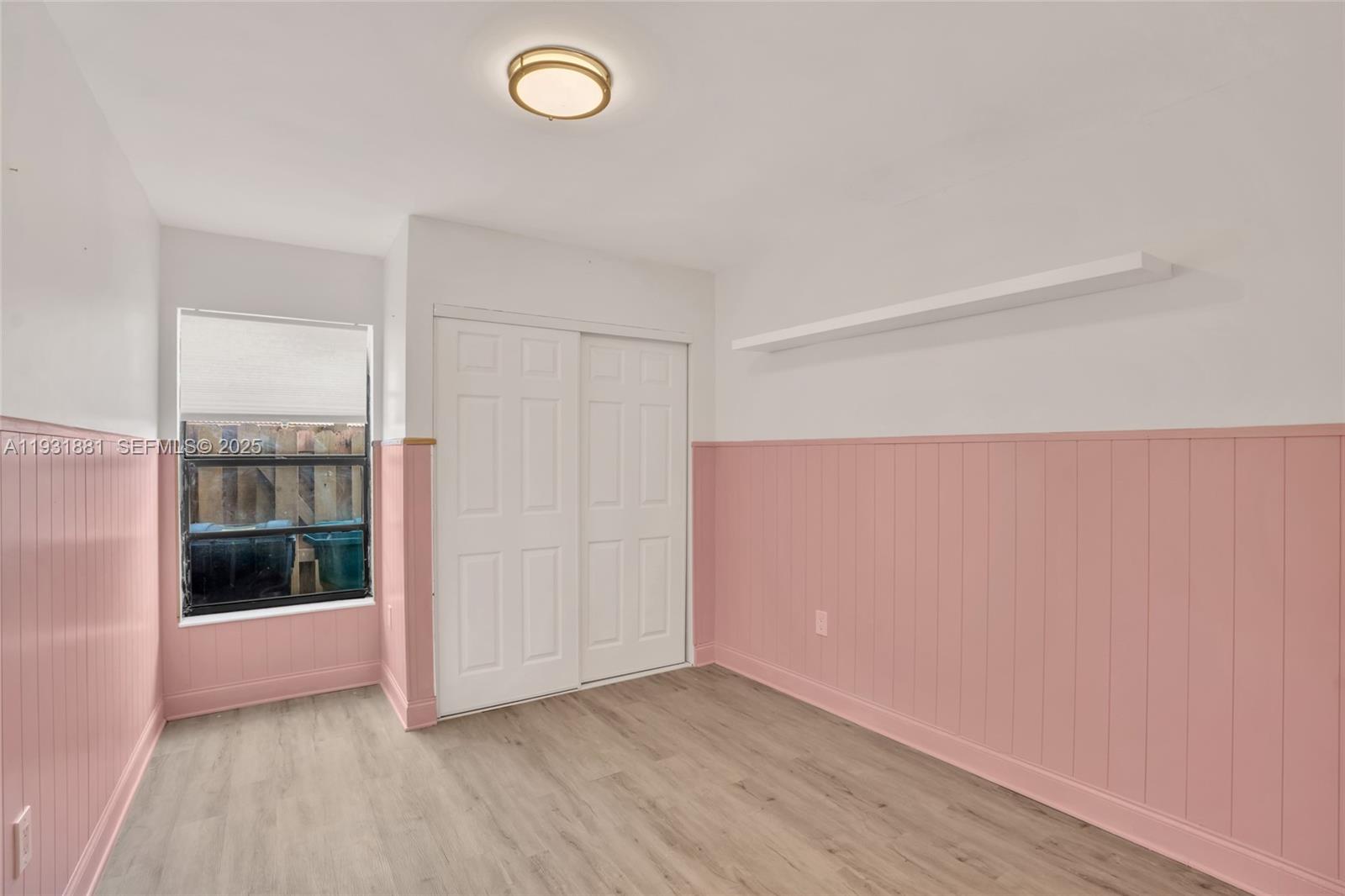 TAMIAMI LAKES TOWNHOMES S - Residential