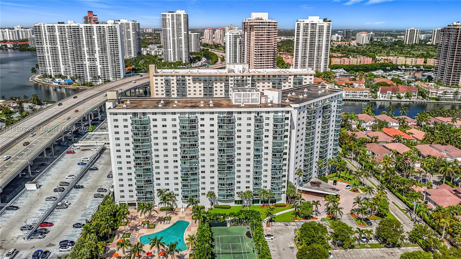 Wonderful unit 1BR/1.5BA · Pool View · Steps from the Beach
Immaculate residence featuring an open kitchen, spacious layout, and serene pool views. Ideally located just a short walk from the beach in a secure, full-service building. Amenities include a fitness center, tennis courts, a resort-style pool, a conference room, and a game room. Complete building renovation, no special assessment. Deeded parking space included. Close to grocery stores and shopping. Large parks close, A+ schools. Easy showing .... call listing agent.