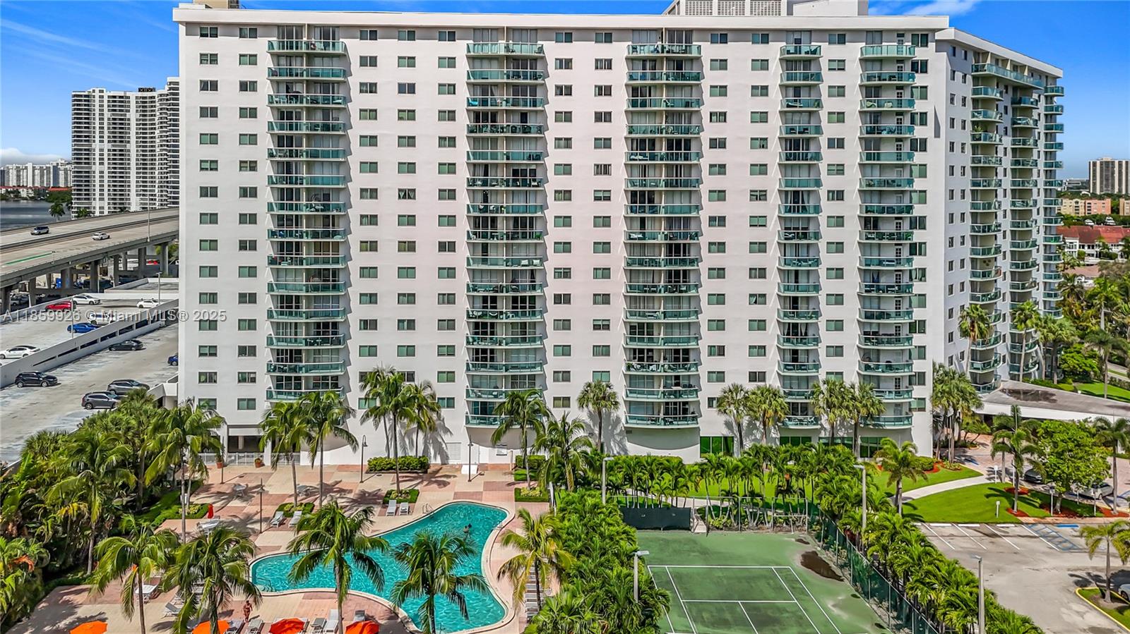 OCEANVIEW BUILDING B COND - Residential