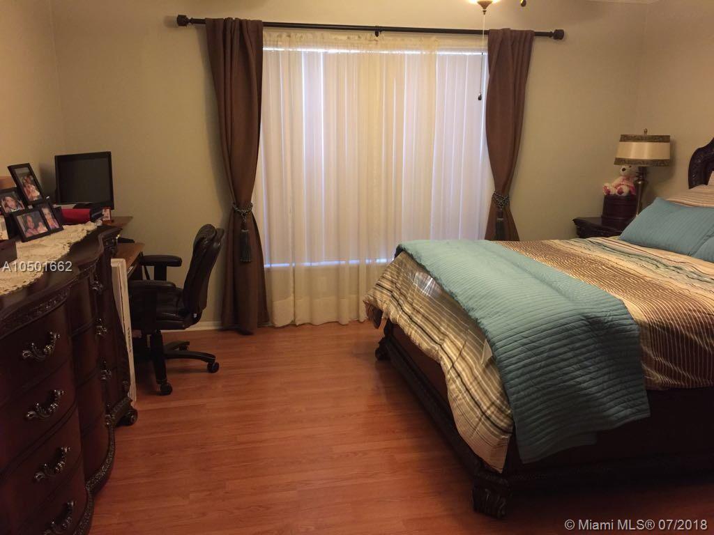 CINNAMON PLACE II - Residential Lease