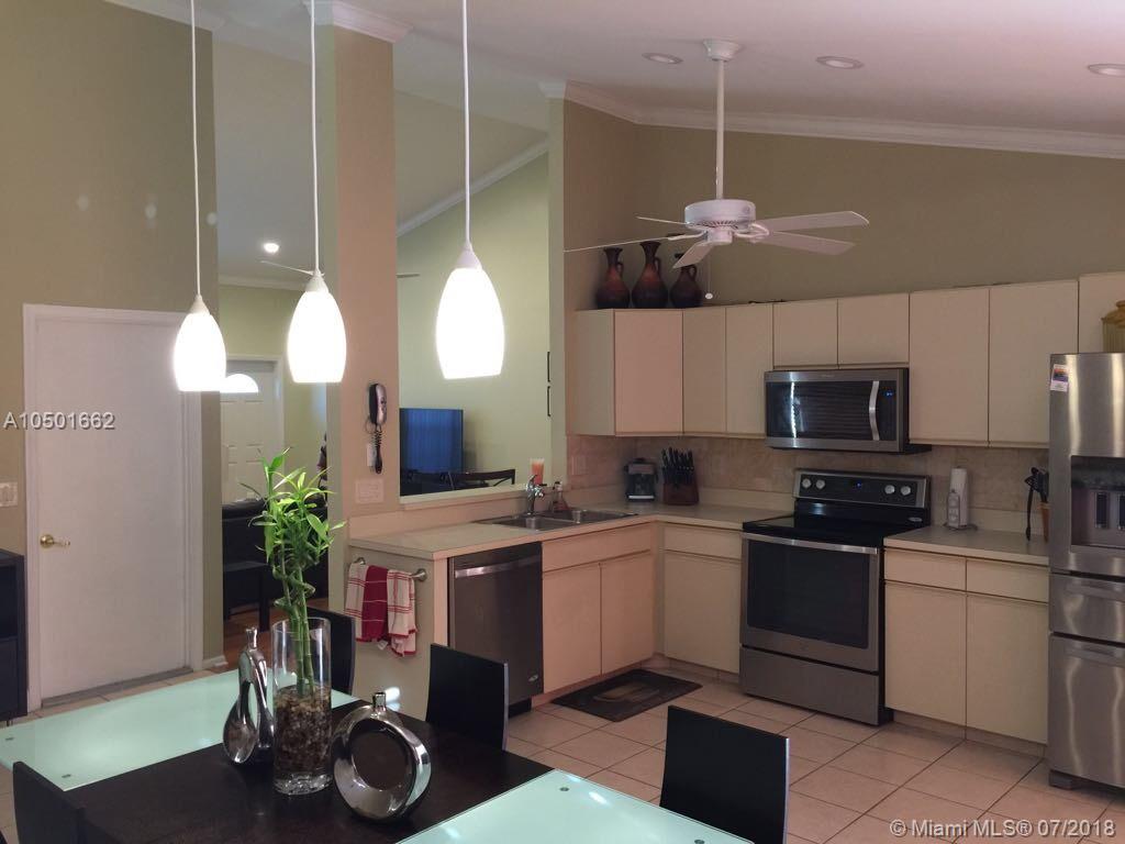 CINNAMON PLACE II - Residential Lease