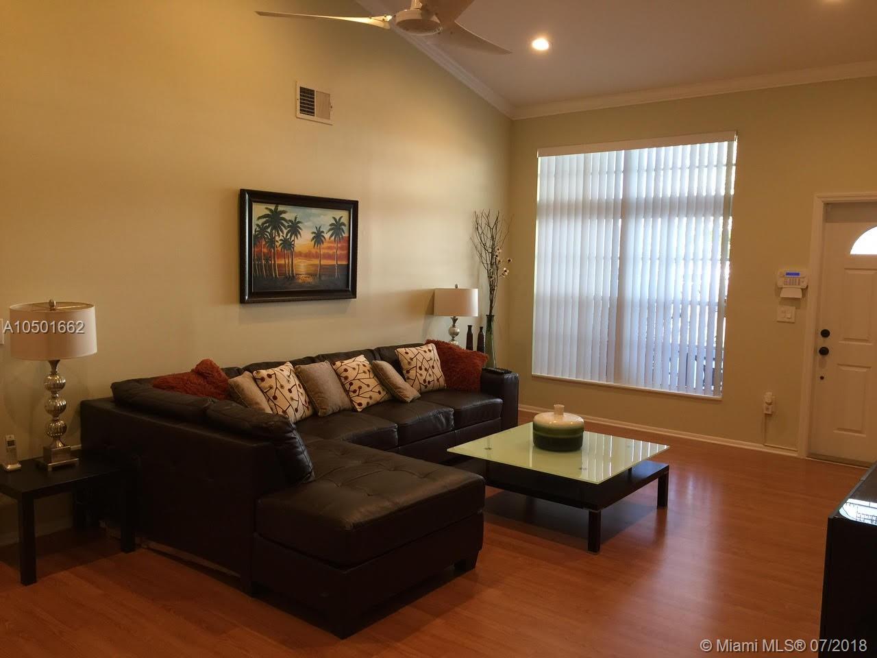 CINNAMON PLACE II - Residential Lease