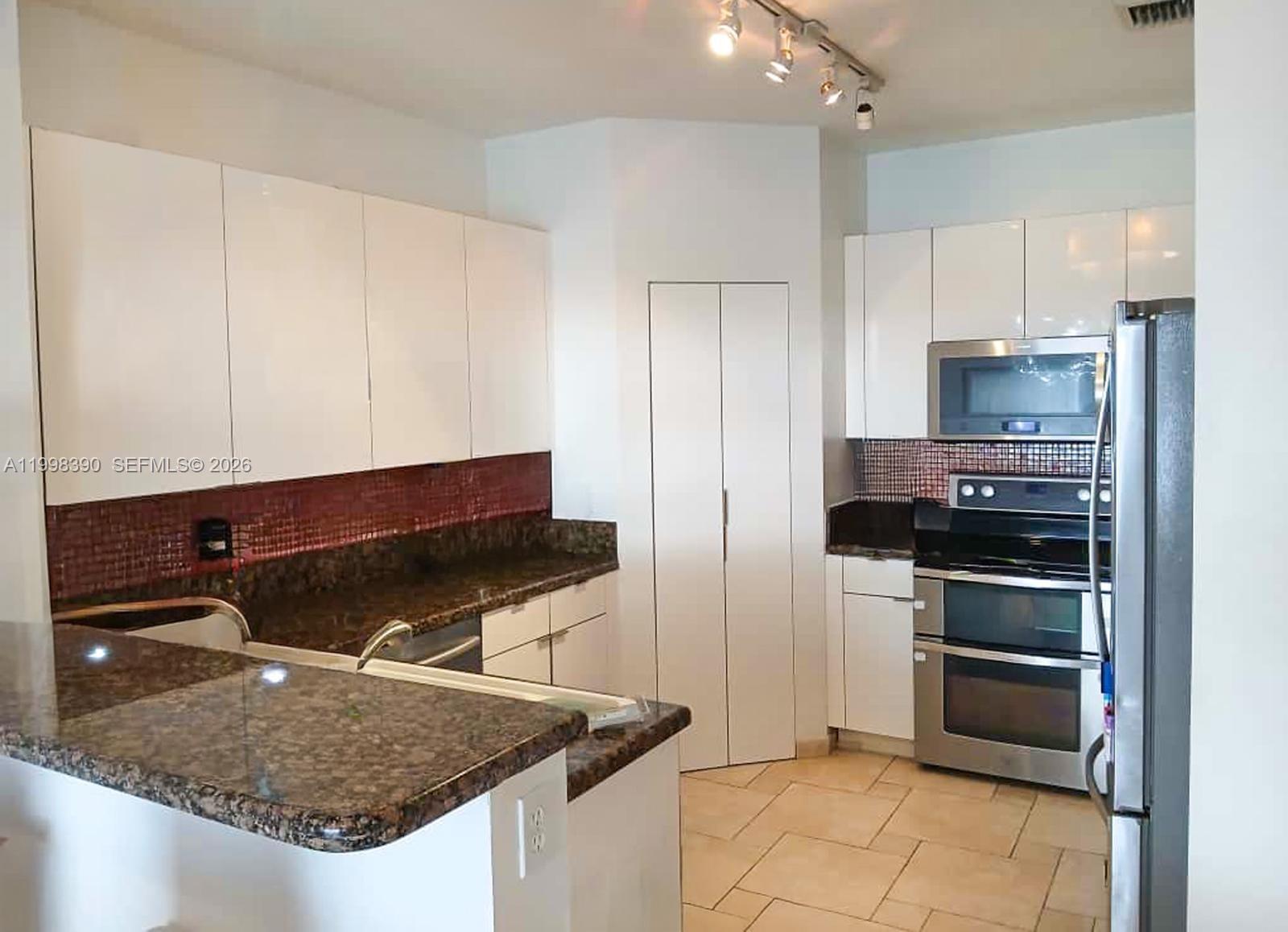 DORAL ISLES ST CROIX 1ST - Residential Lease