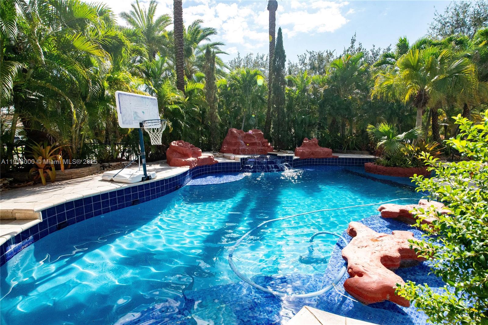 CANYON ISLES 2 - Residential