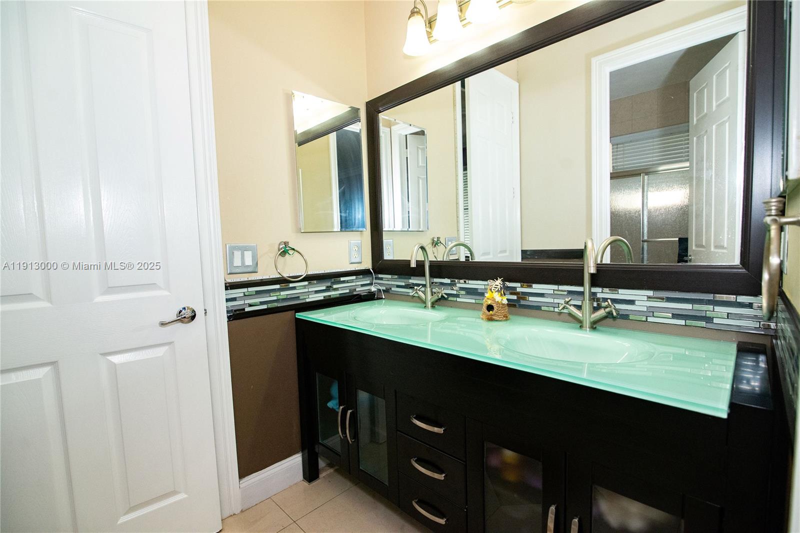 CANYON ISLES 2 - Residential