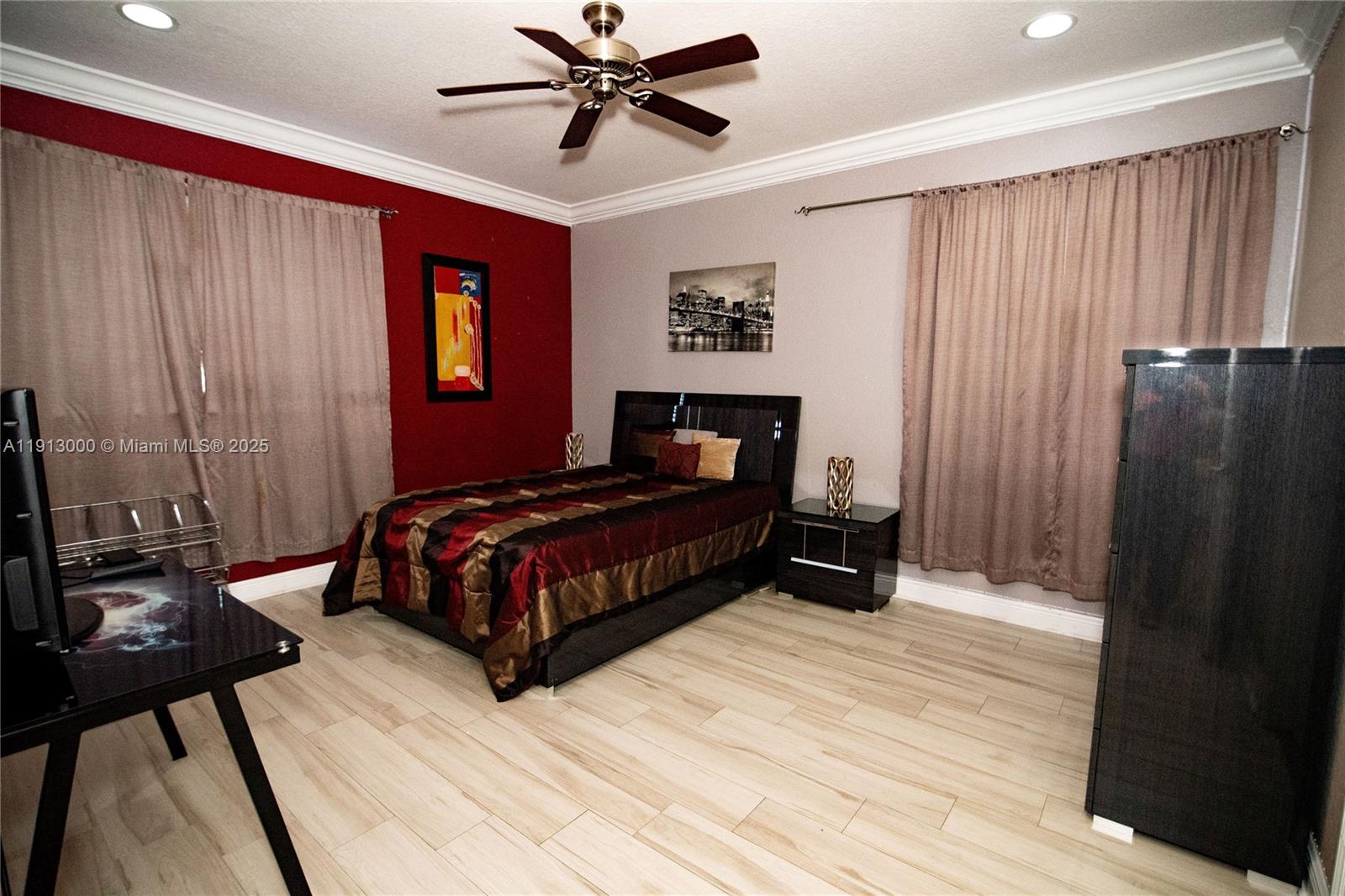 CANYON ISLES 2 - Residential