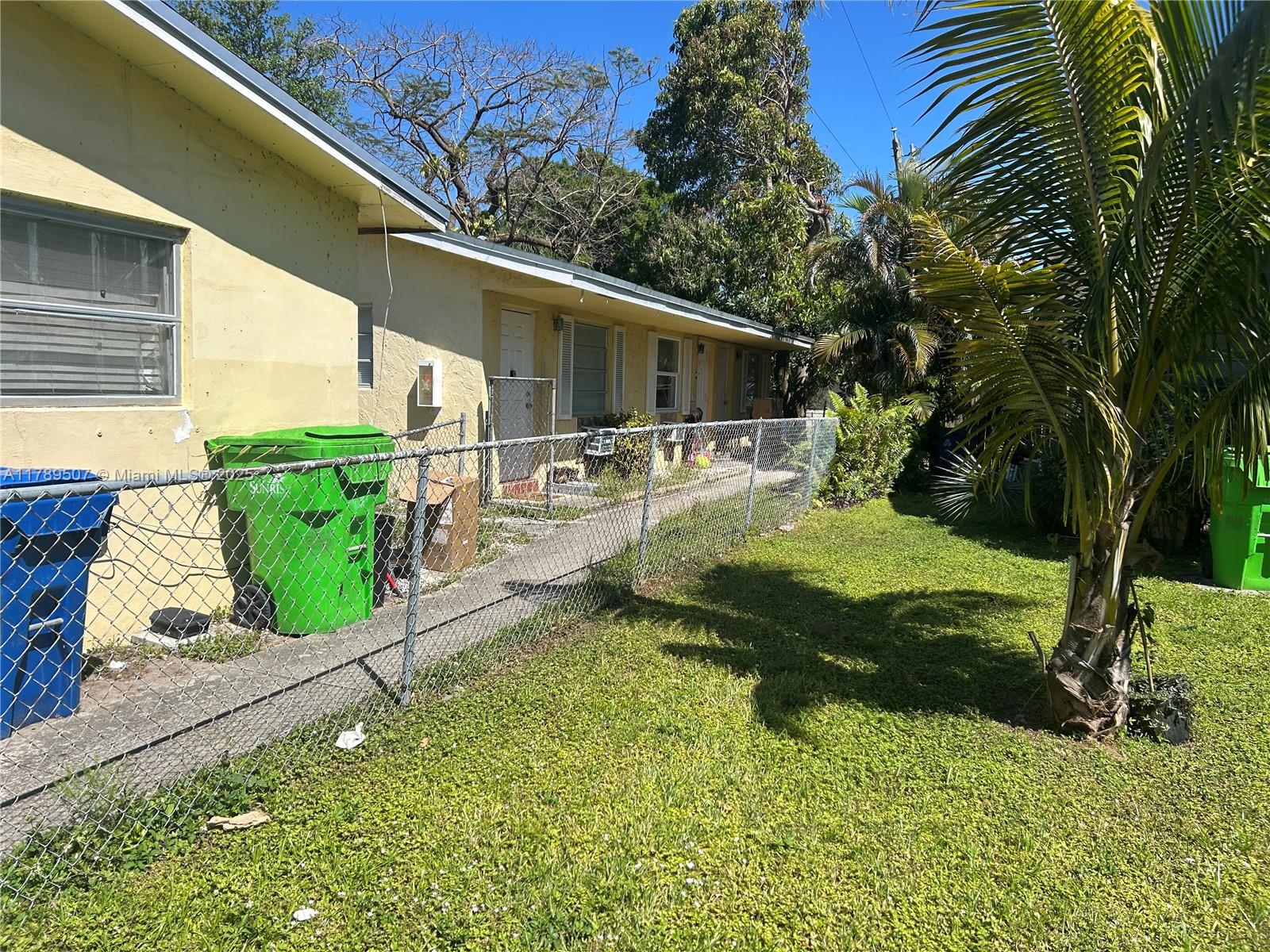1880 NW 59th Way