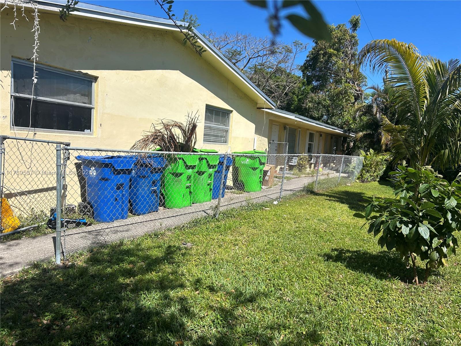 1880 NW 59th Way