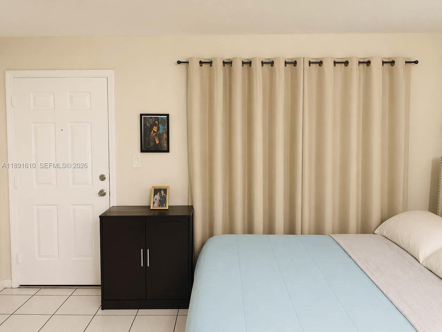 NEW WORLD CONDO APTS III - Residential