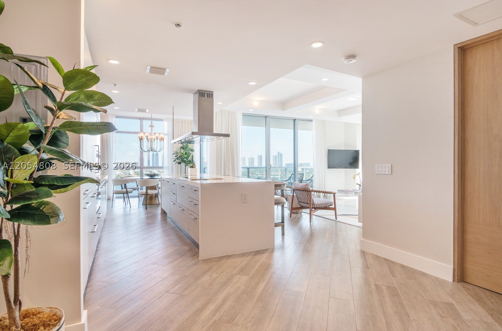 View photos, virtual tours, details... 17301 Biscayne Blvd 1609