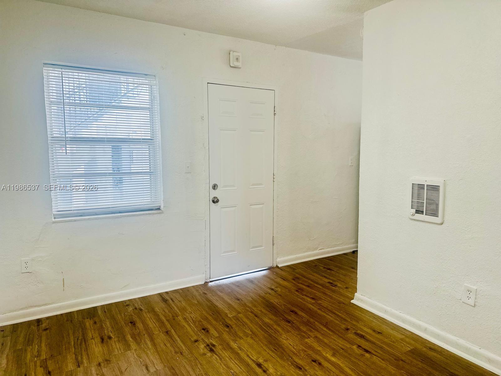 FLORAL PK 1ST AMD - Residential Lease