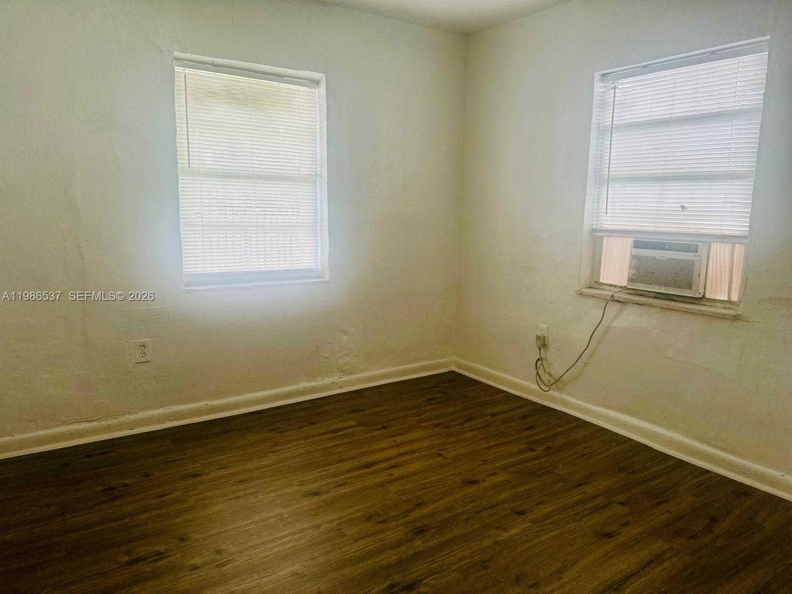 FLORAL PK 1ST AMD - Residential Lease