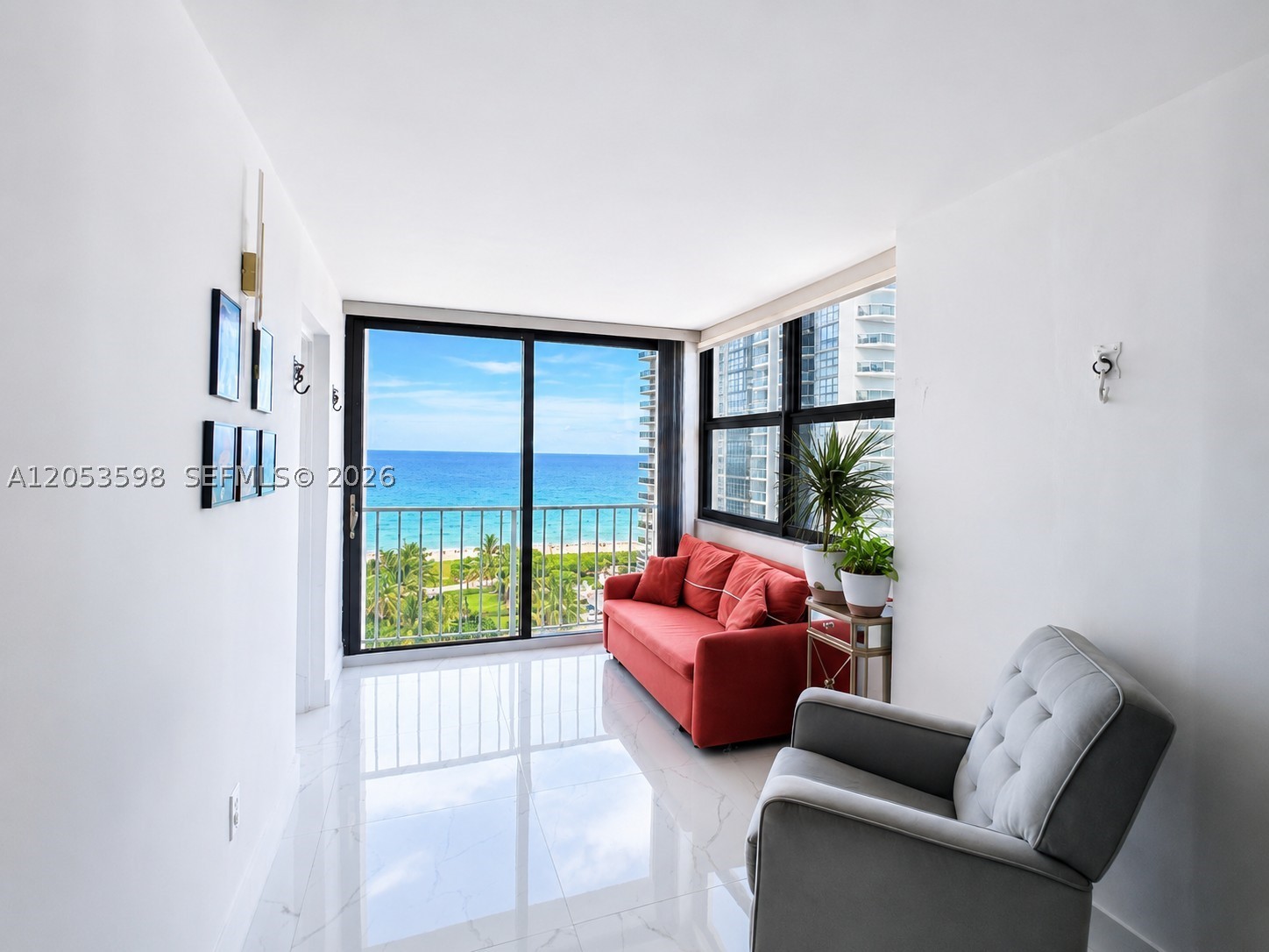 6450 Collins Ave 1001