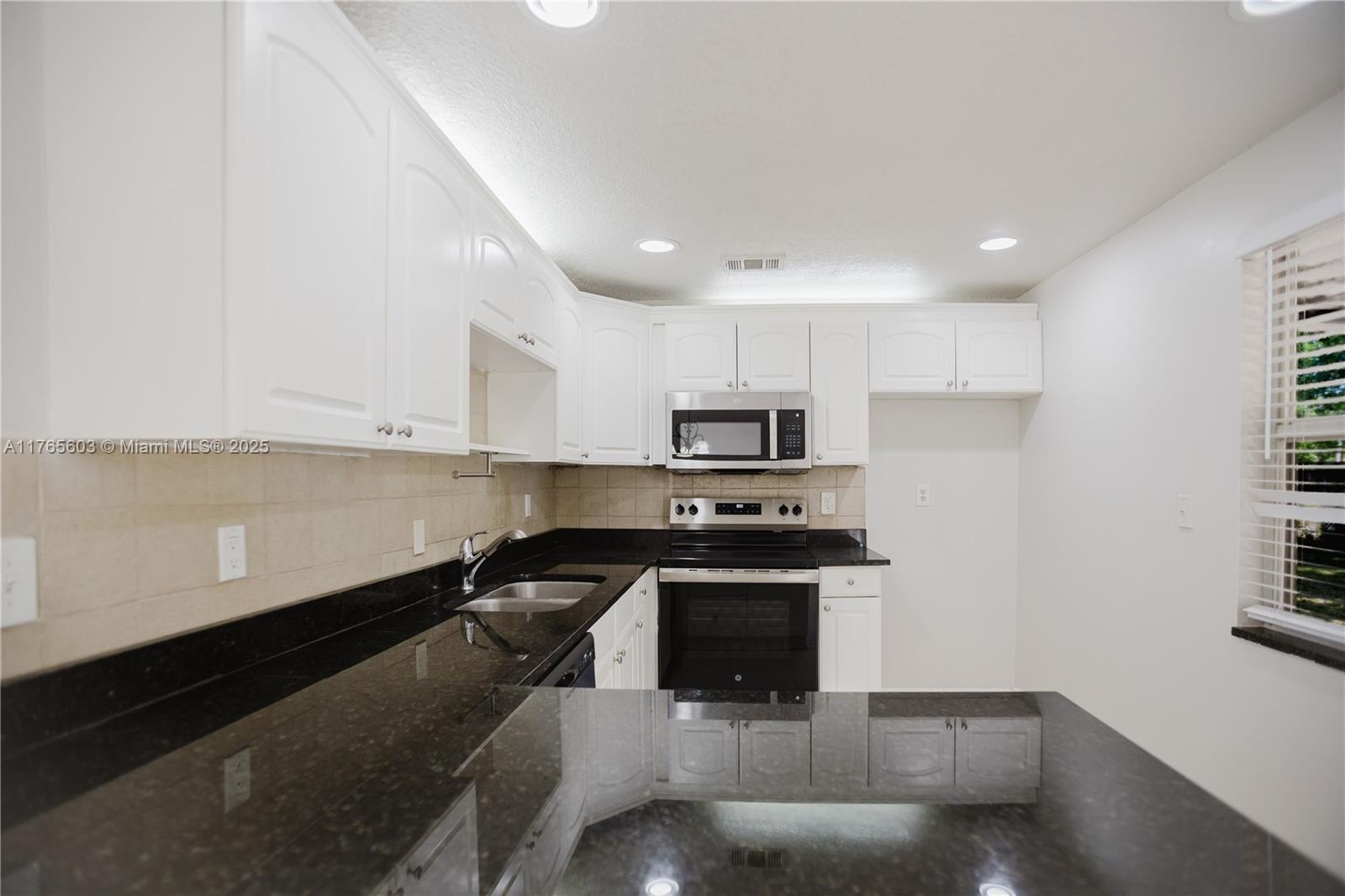 PORT ST LUCIE SECTION 13 - Residential