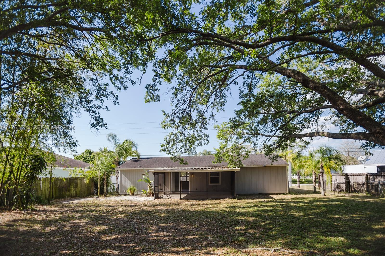 PORT ST LUCIE SECTION 13 - Residential