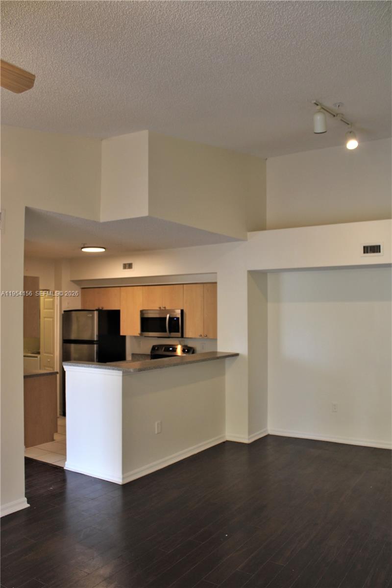 2400 E Preserve Way 304