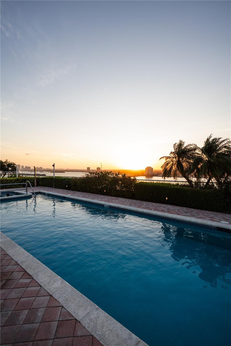 SPACE 01 CONDO - Residential Lease