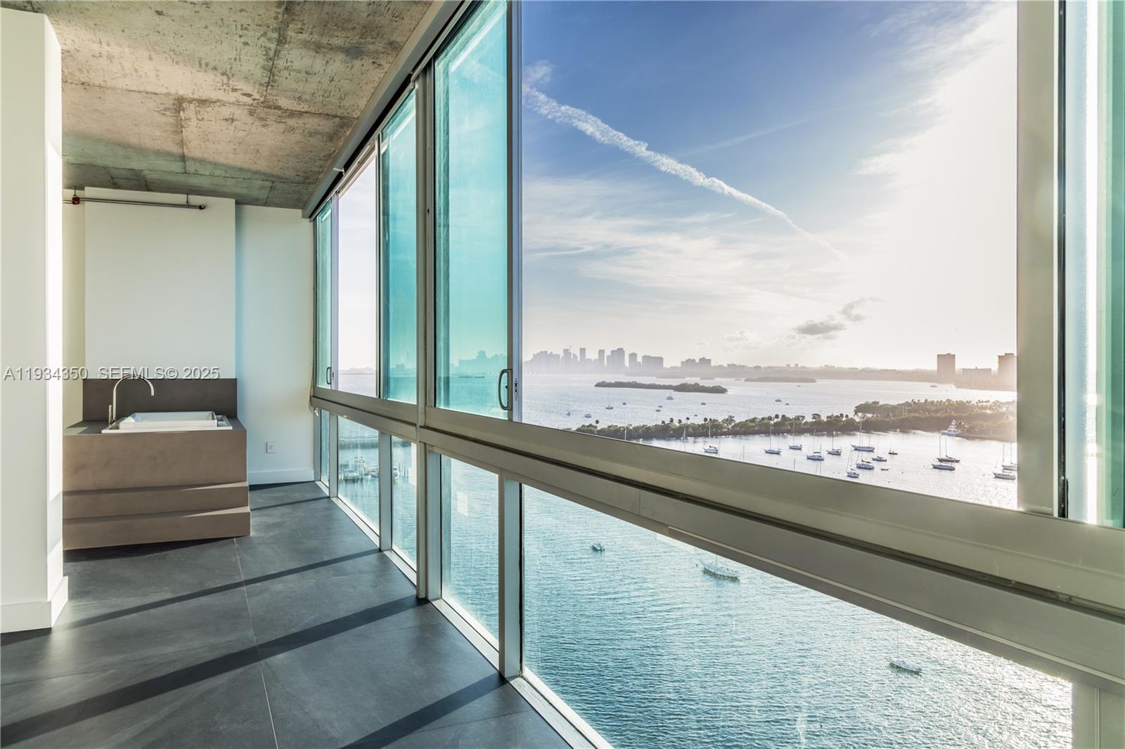 SPACE 01 CONDO - Residential Lease