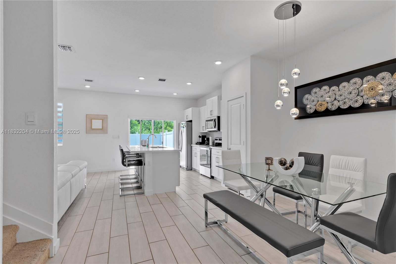 CEDAR AT KEYS GATE - Residential