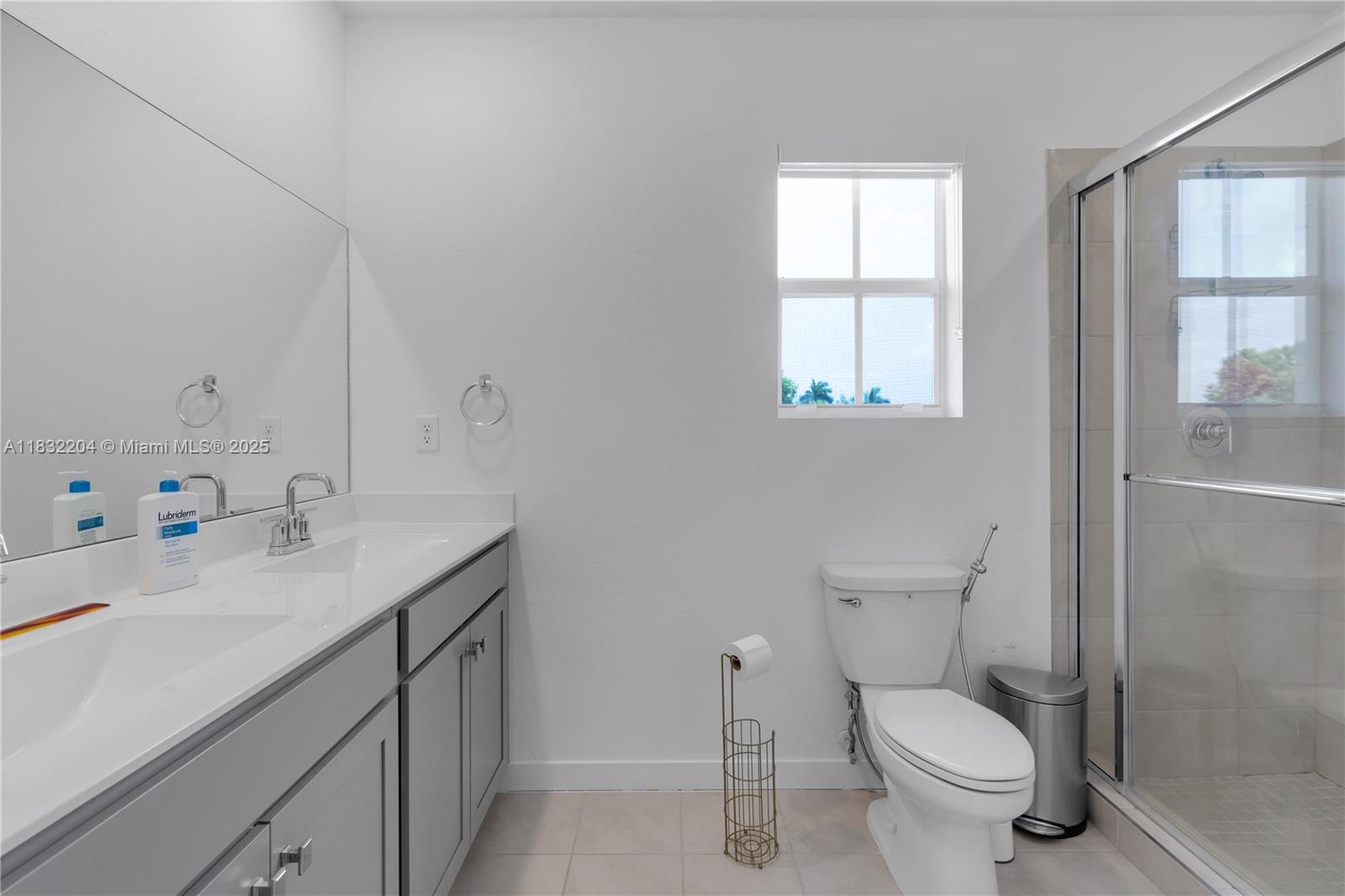 CEDAR AT KEYS GATE - Residential