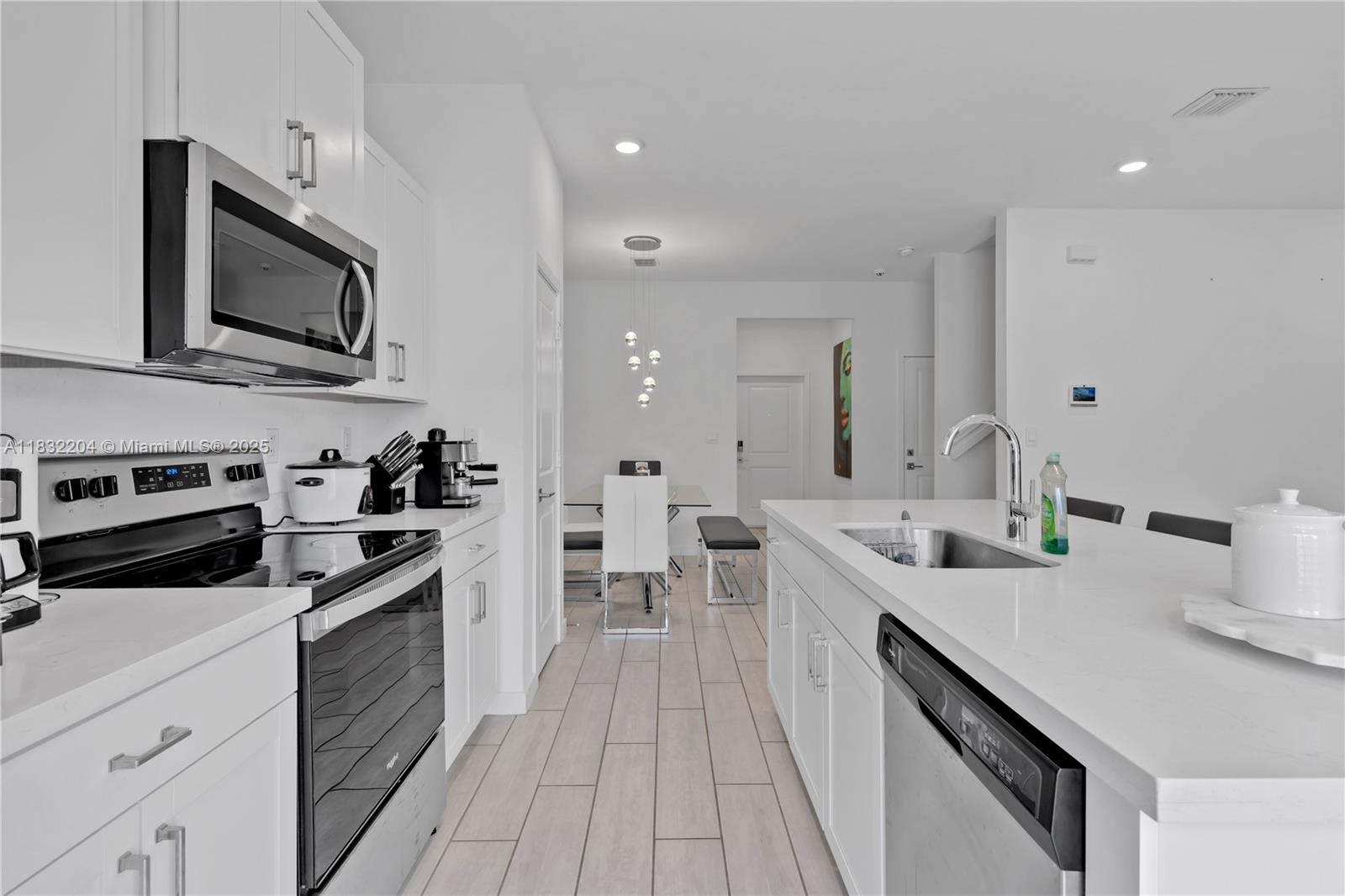 CEDAR AT KEYS GATE - Residential