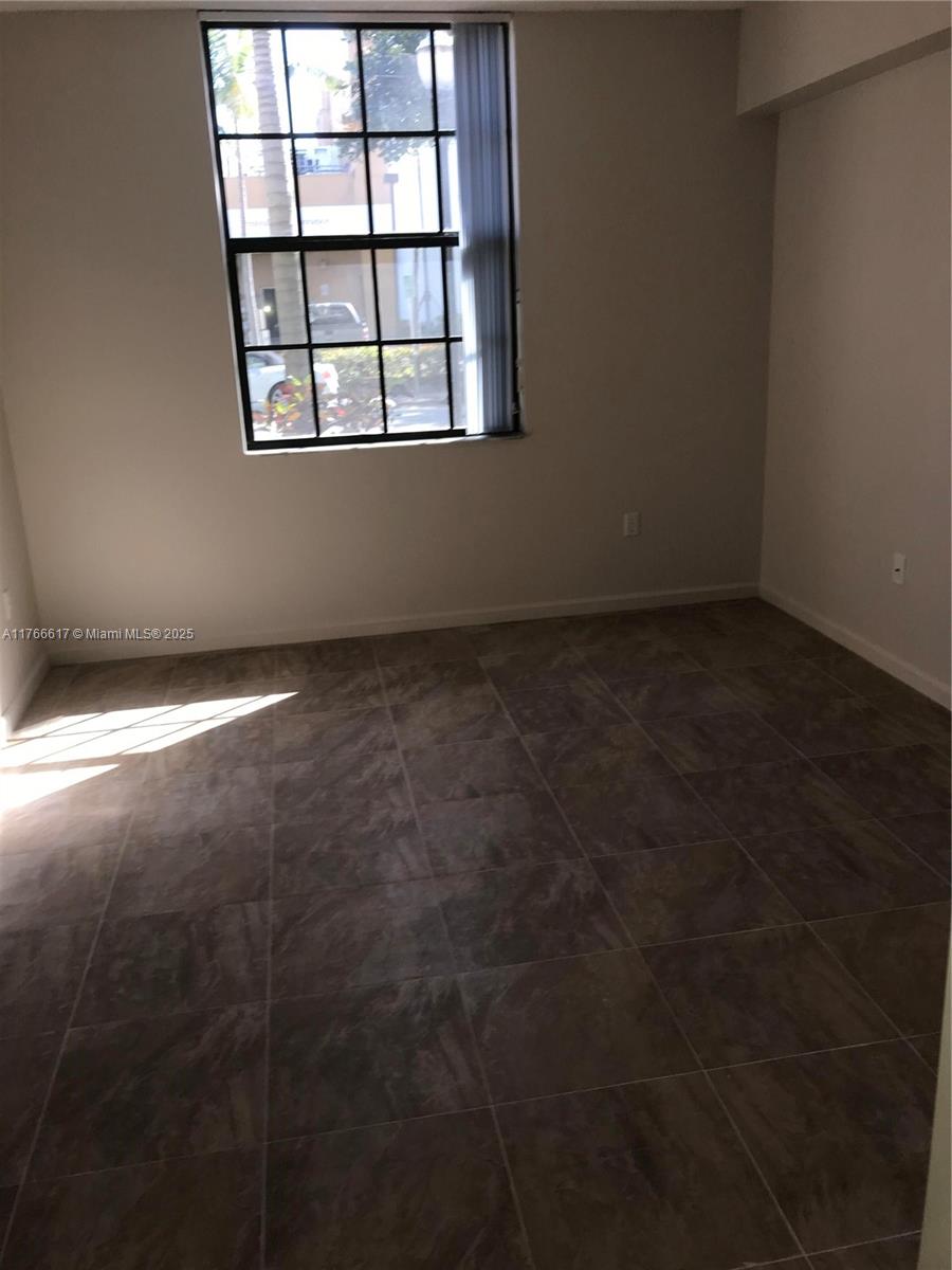 REGENT PARK CONDO - Residential