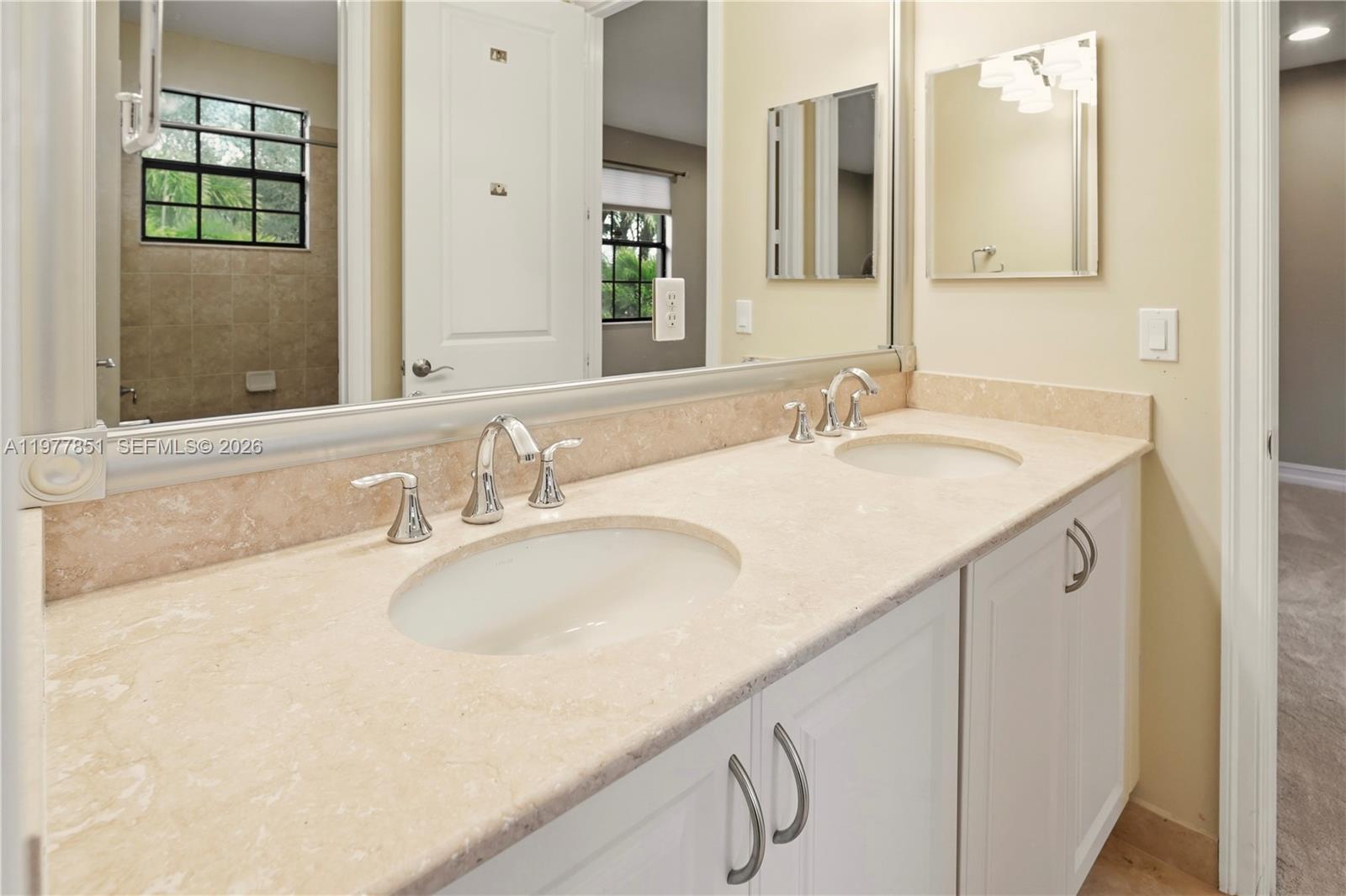 PARKLAND VILLAGE REPLAT O - Residential