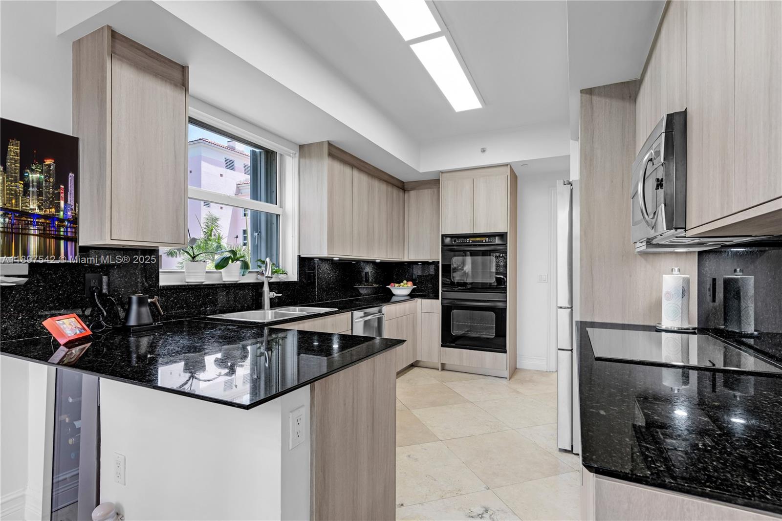 LAKE VILLA ONE CONDO - Residential