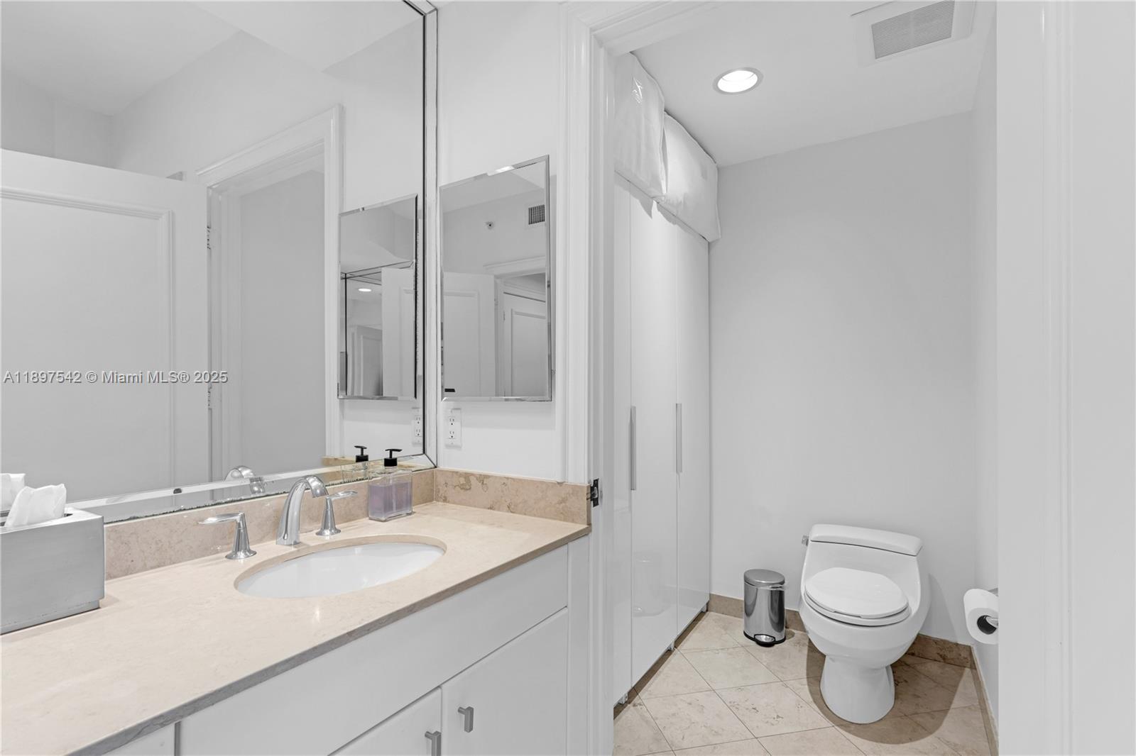 LAKE VILLA ONE CONDO - Residential