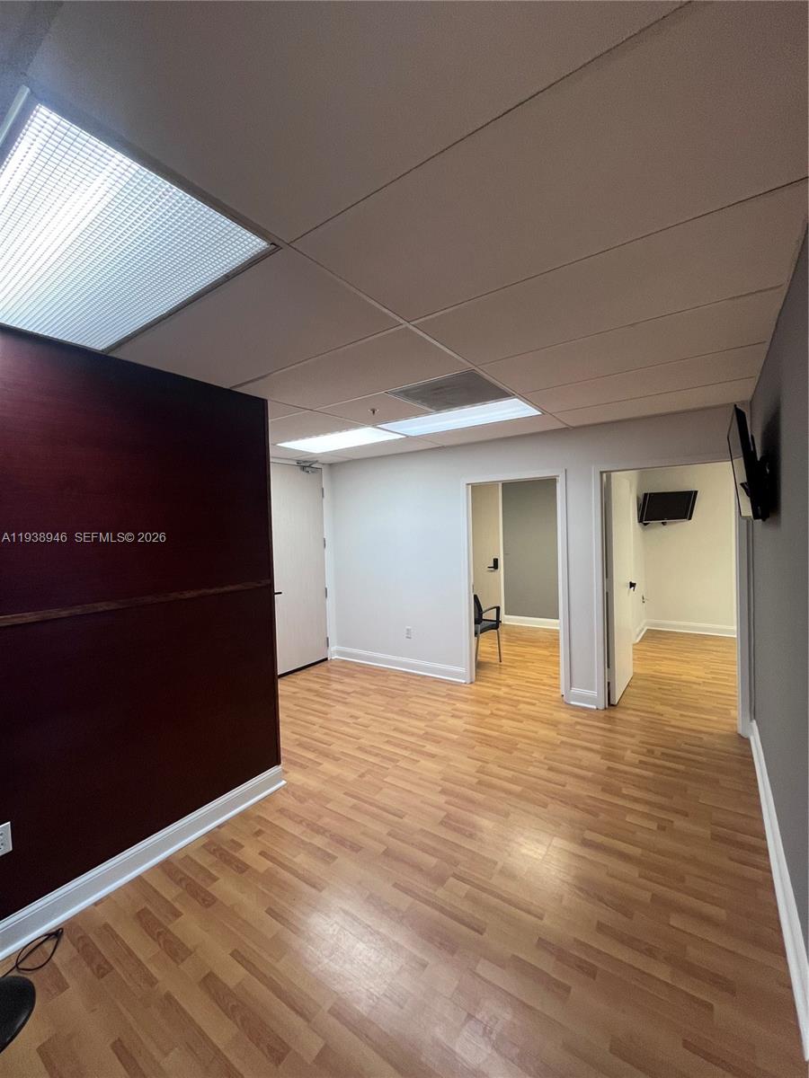 1110 Brickell Ave 605A