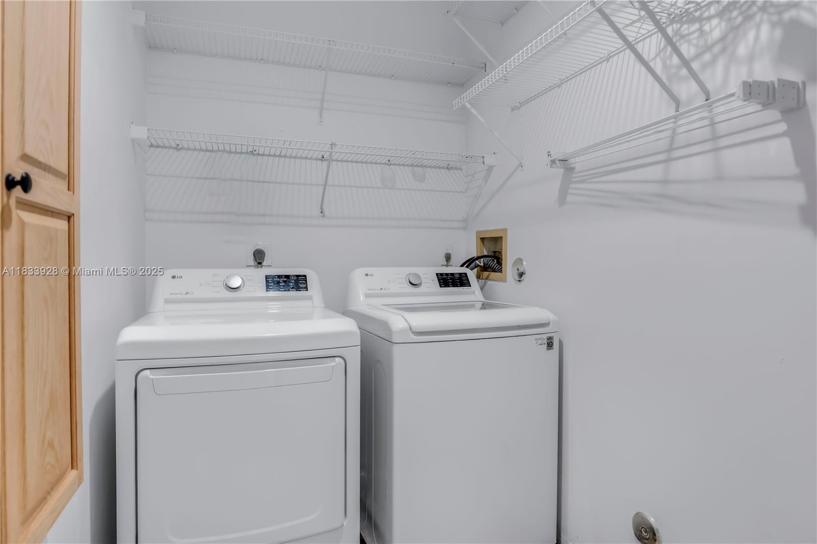 The Lakes - Residential