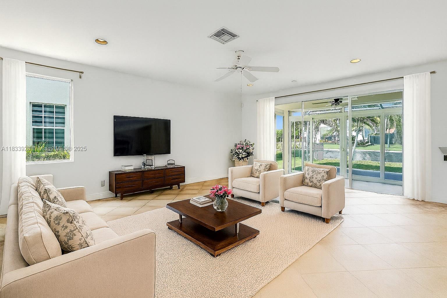 The Lakes - Residential