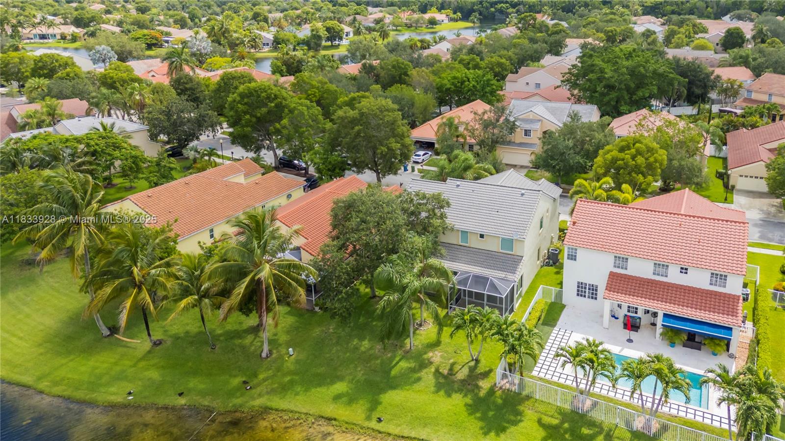 The Lakes - Residential