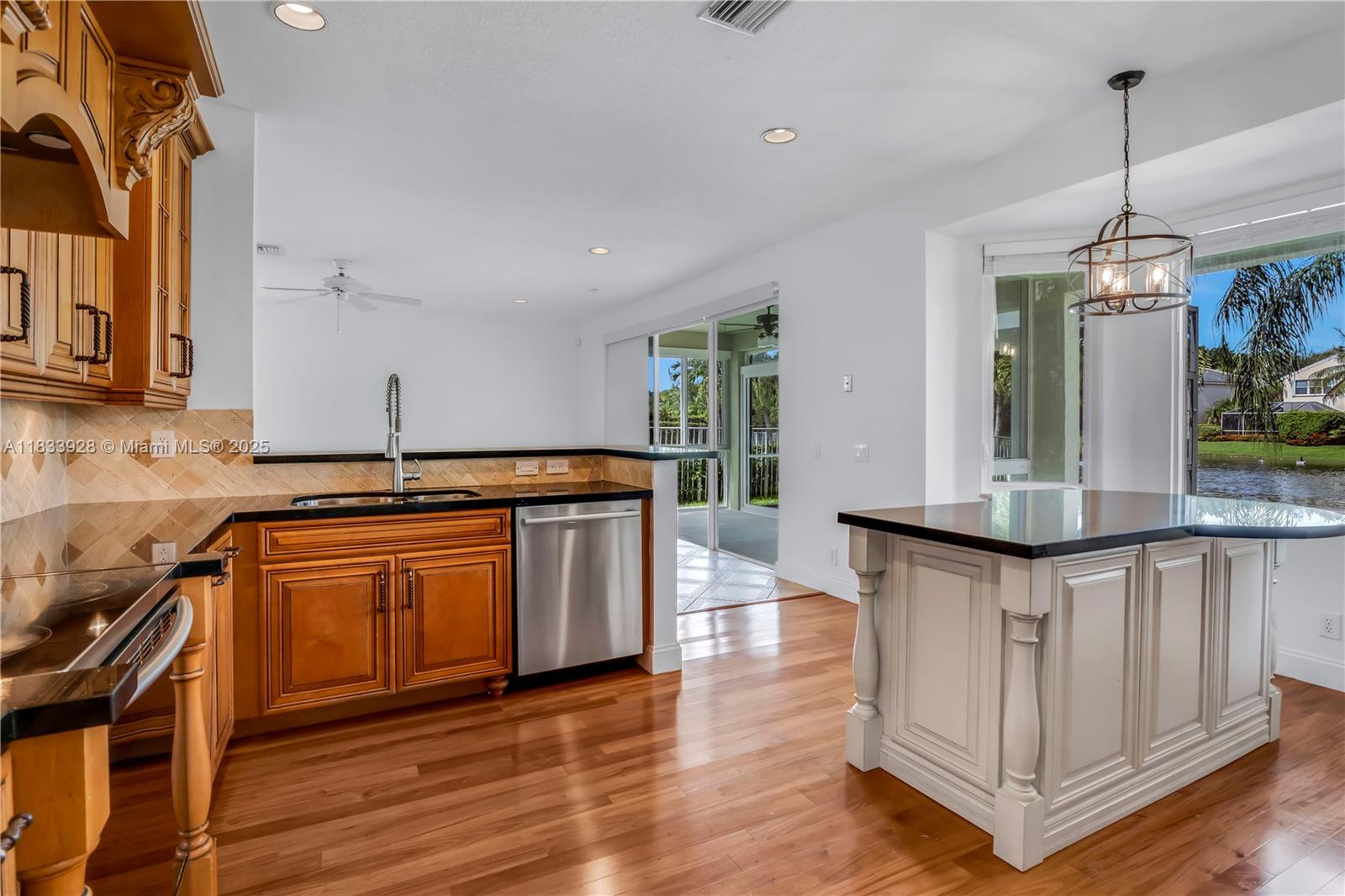 The Lakes - Residential