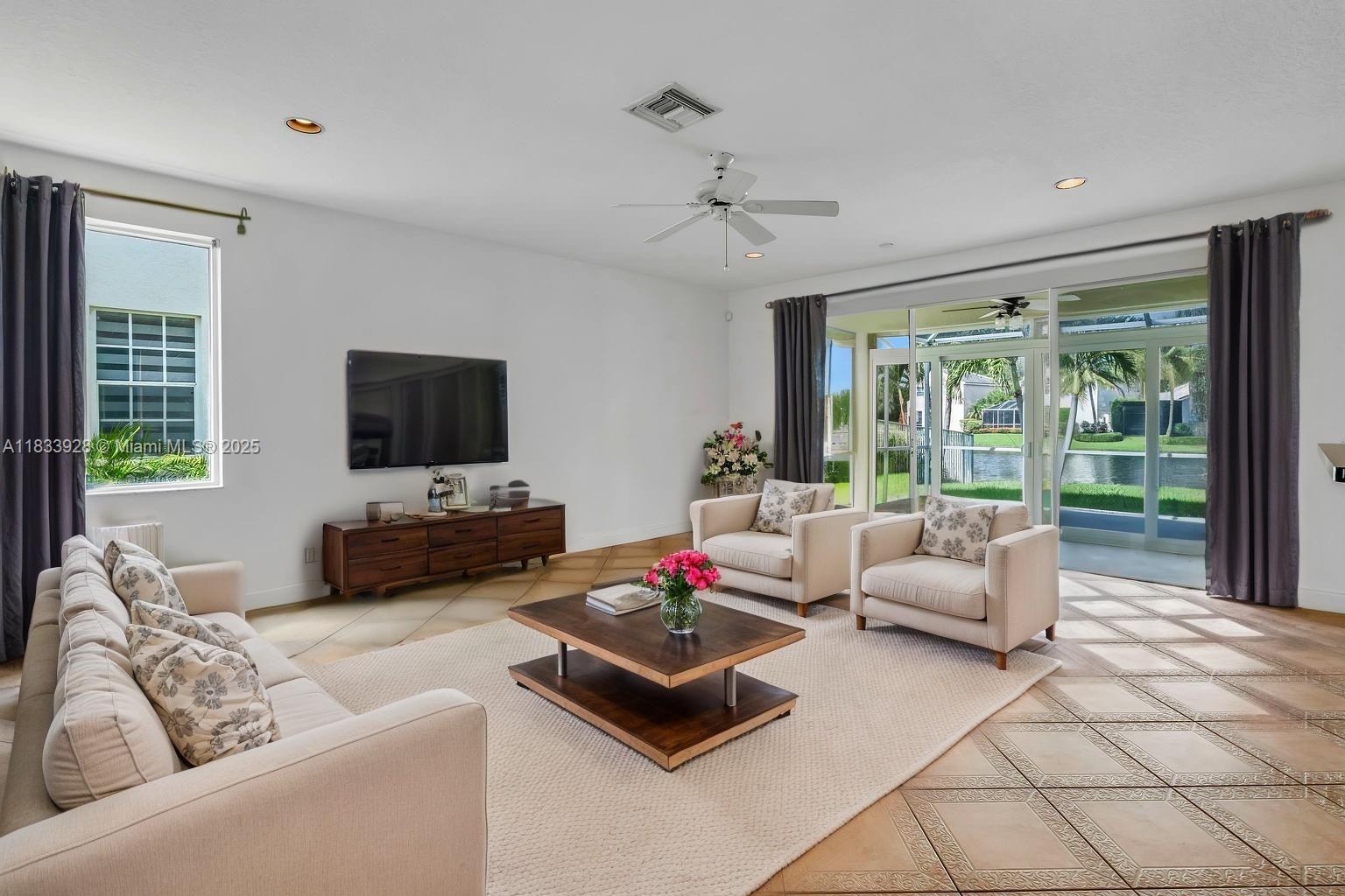 The Lakes - Residential