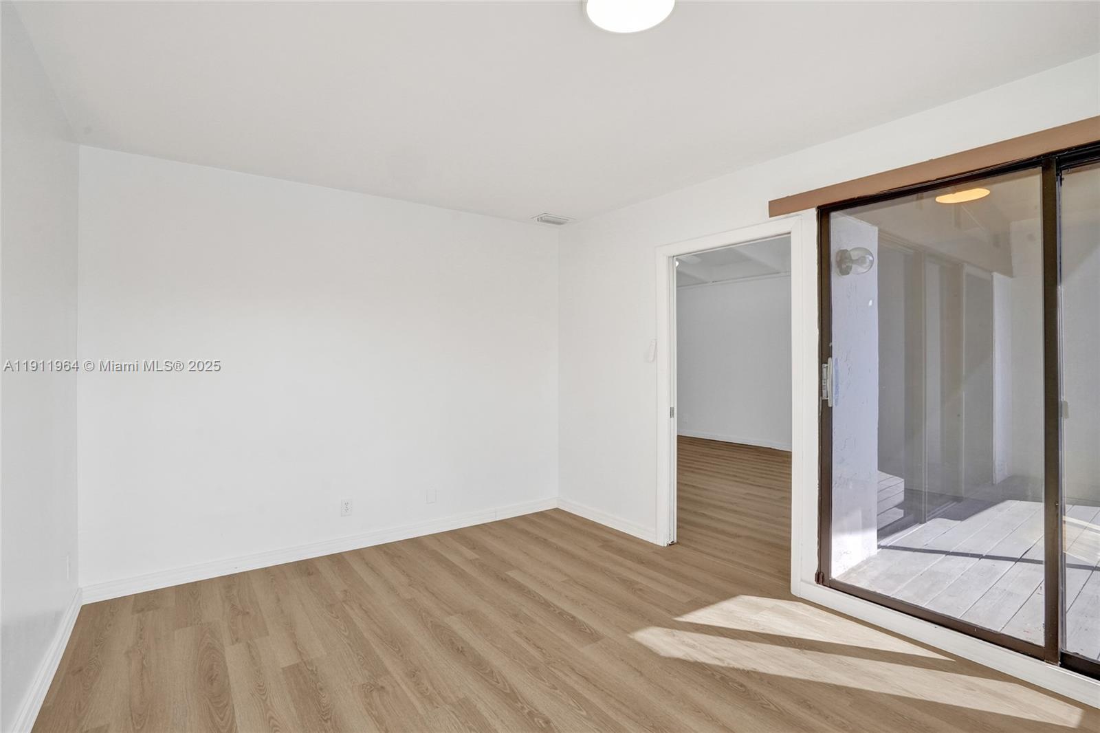 TRELLISES 5A CONDO - Residential