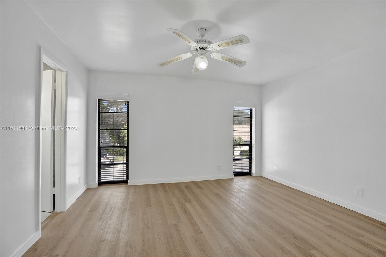 TRELLISES 5A CONDO - Residential