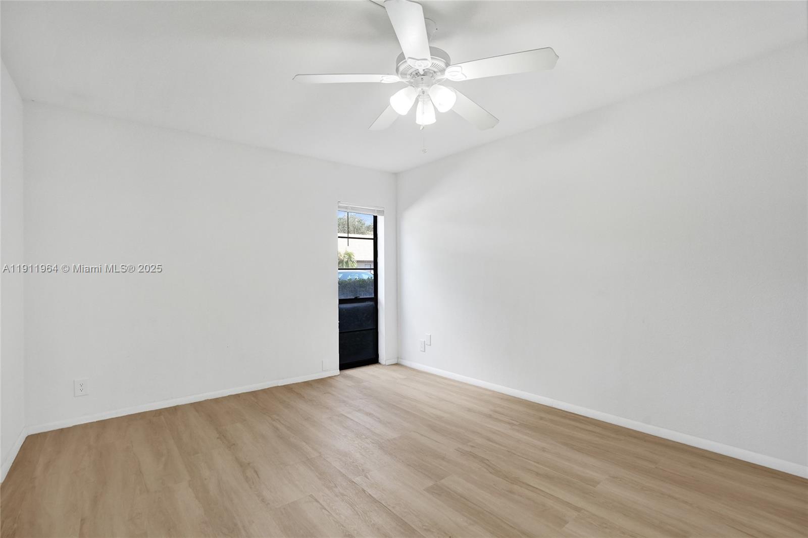 TRELLISES 5A CONDO - Residential