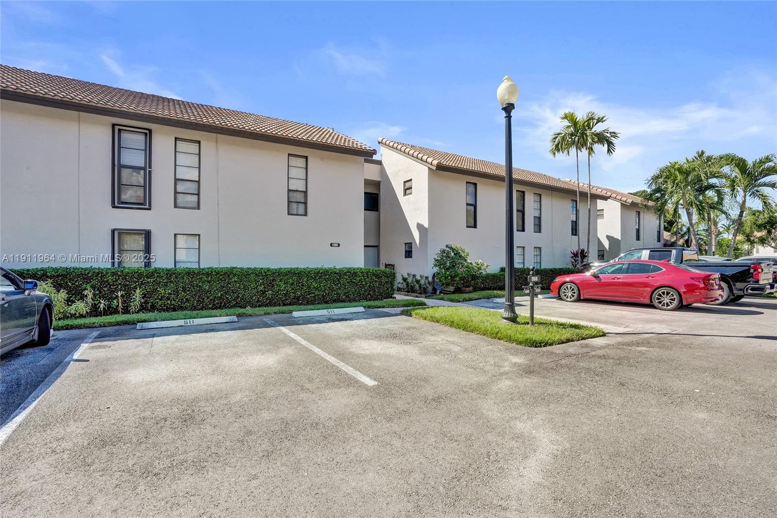 TRELLISES 5A CONDO - Residential