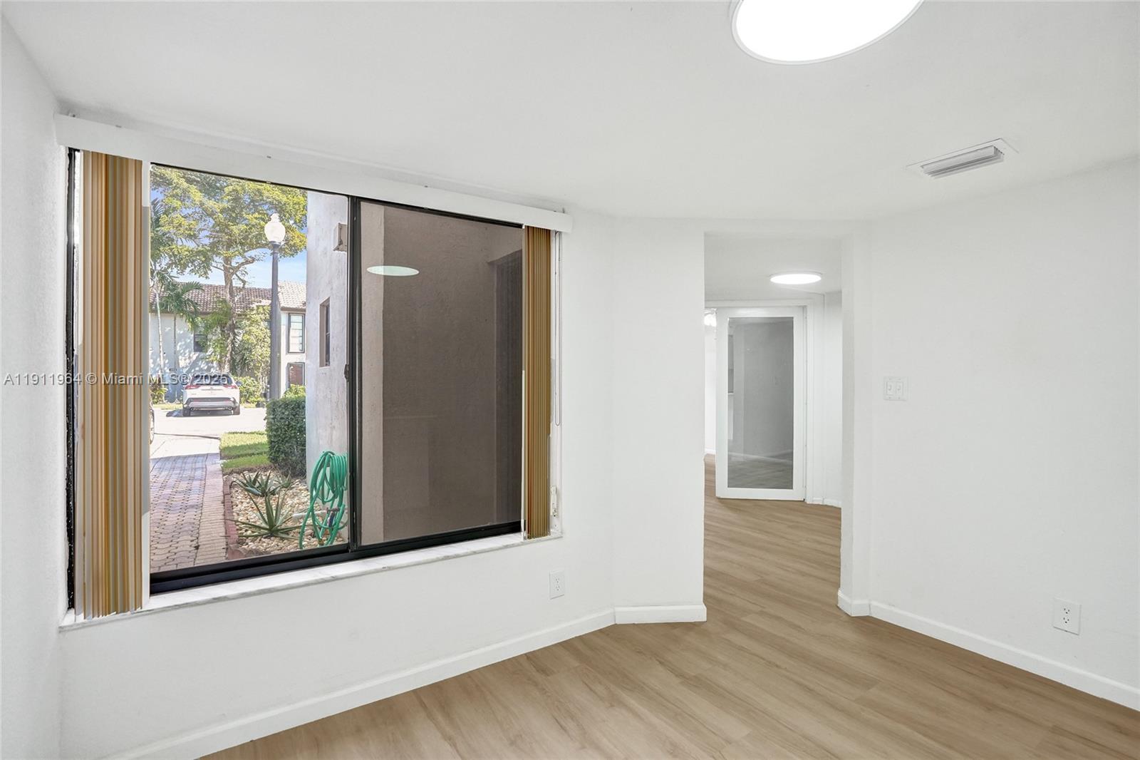 TRELLISES 5A CONDO - Residential