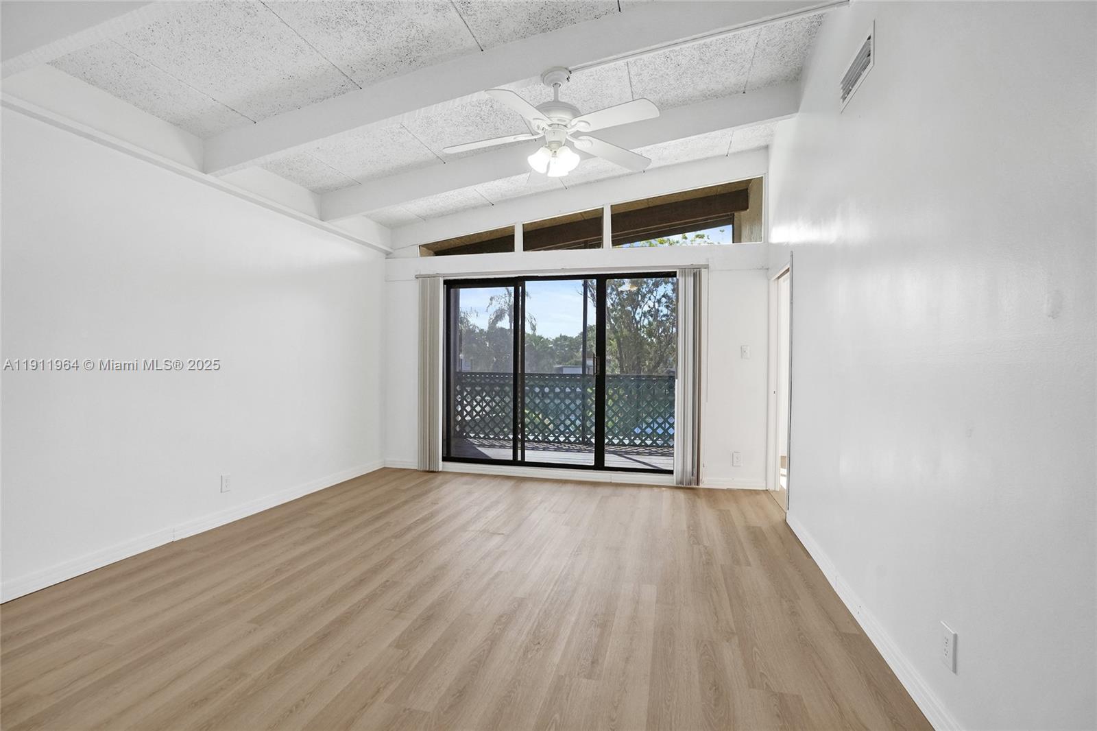 TRELLISES 5A CONDO - Residential