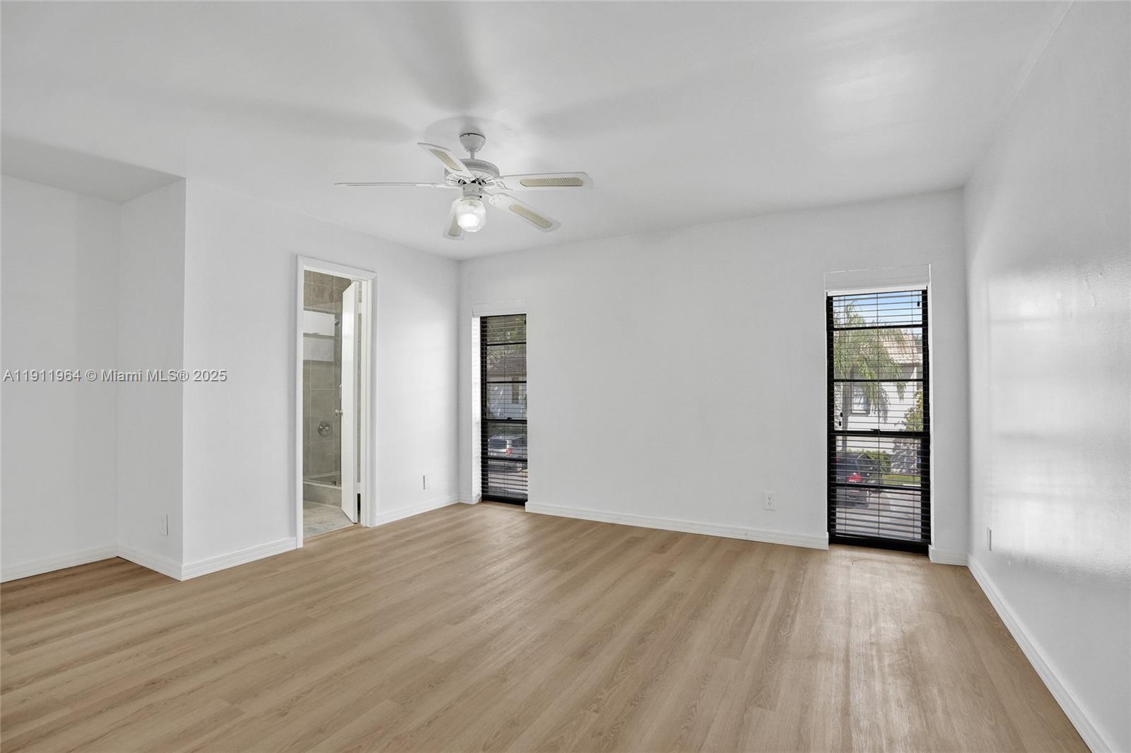 TRELLISES 5A CONDO - Residential