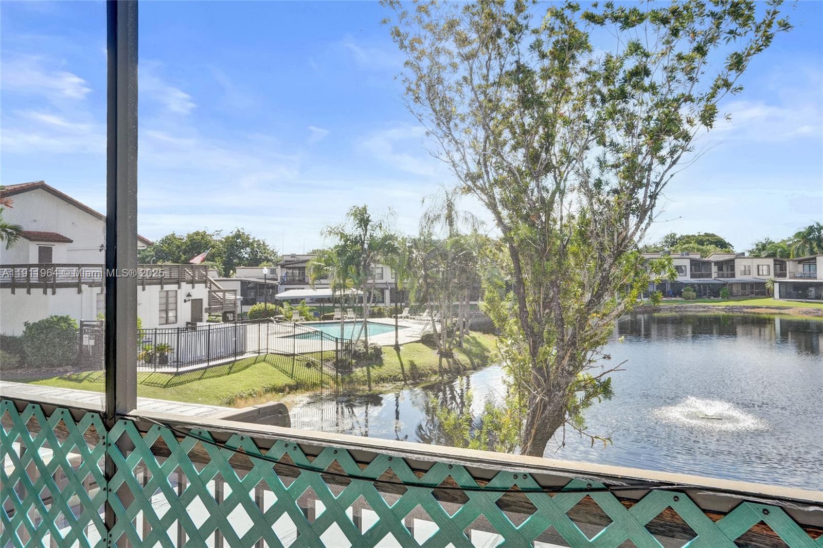 TRELLISES 5A CONDO - Residential