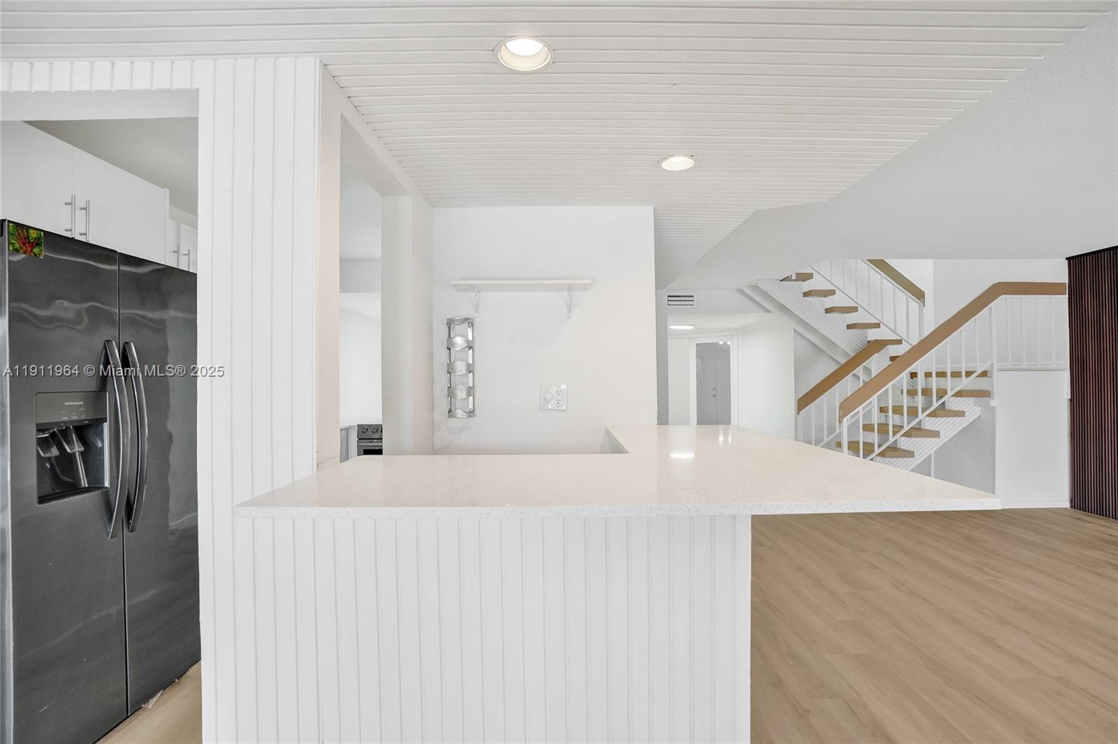 TRELLISES 5A CONDO - Residential