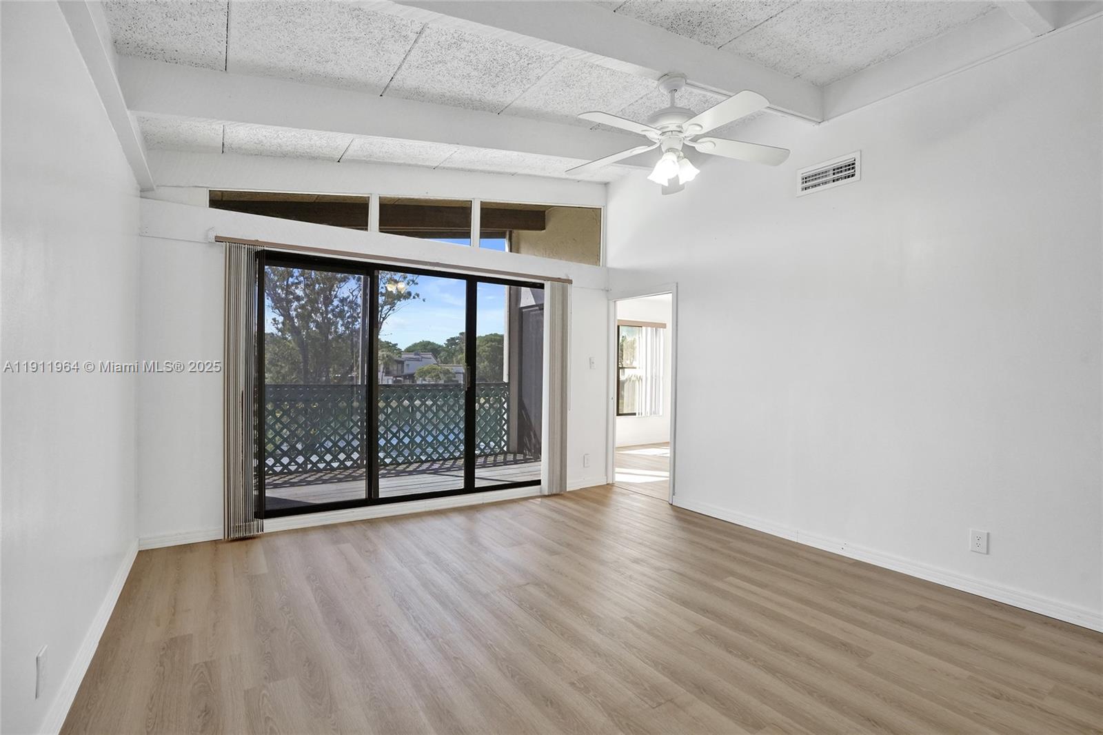 TRELLISES 5A CONDO - Residential