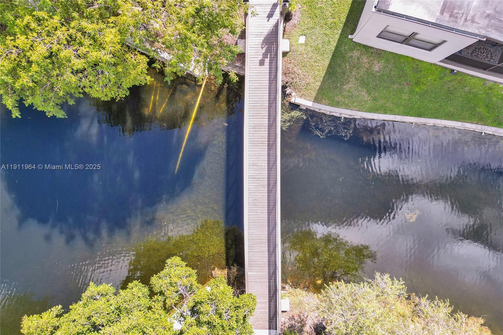 TRELLISES 5A CONDO - Residential